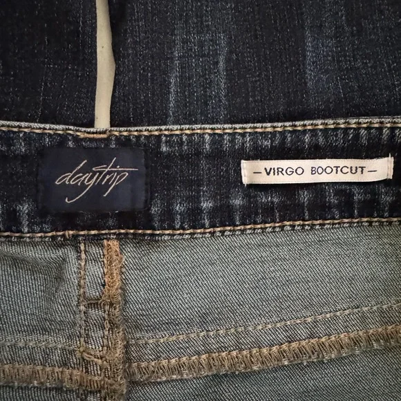 Daytrip Virgo Boot Cut Stretch Jeans Size 38R Mid-Rise - Picture 9 of 11
